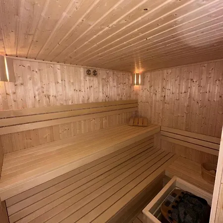 Osrodek Promenada- Casa de Férias Jastrzębia Góra