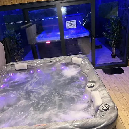 בית נופש Osrodek Promenada- *