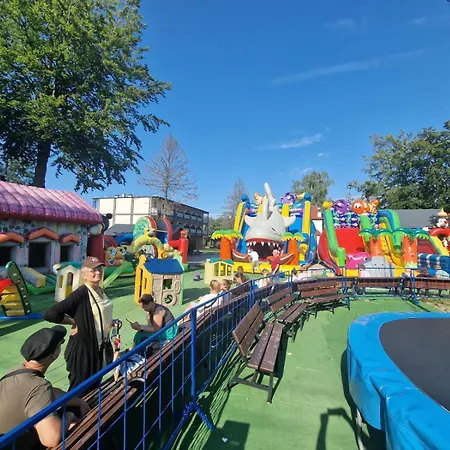 Ośrodek Promenada- *